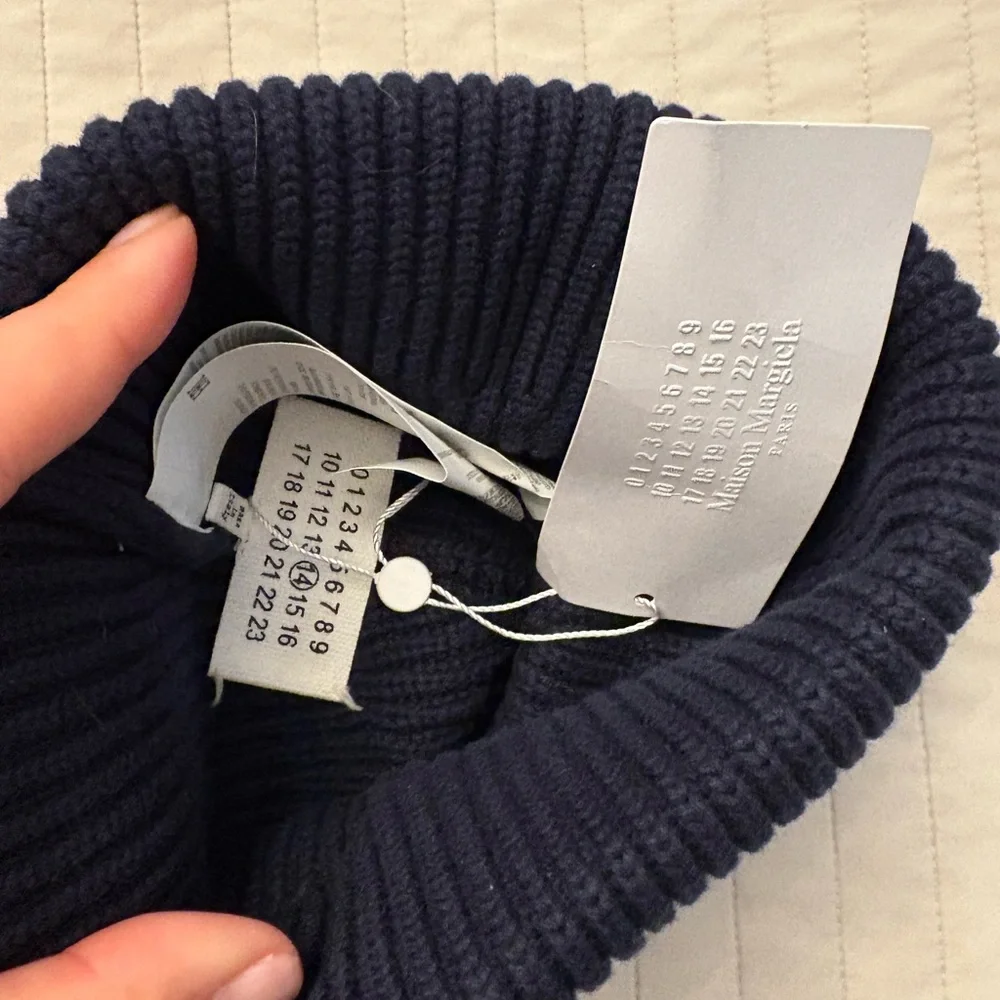 Maison Martin Margiela Dark Blue Knit Hat beanie nwt Italy gift able  men women - Picture 5 of 13